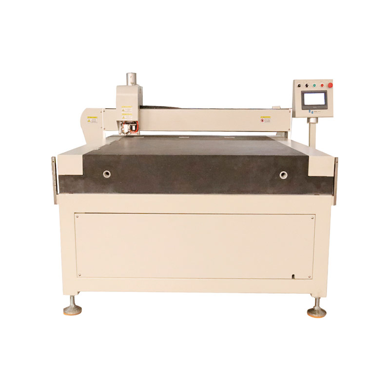 玻璃切割機在生產(chǎn)中有哪些注意事項? 玻璃切割機在生產(chǎn)中有哪些注意事項?